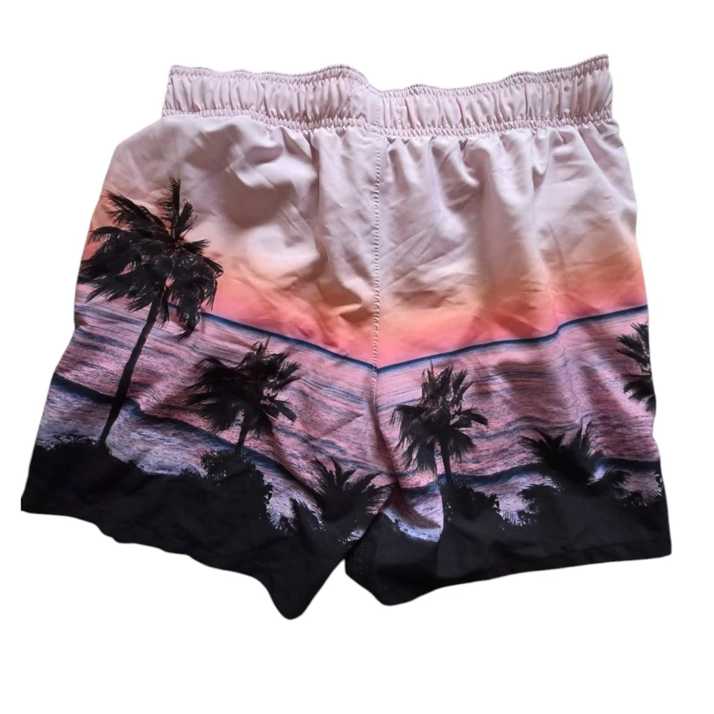 Hollister Sunset Beach Men's Swim Shorts NWOT - Picture 2 of 4